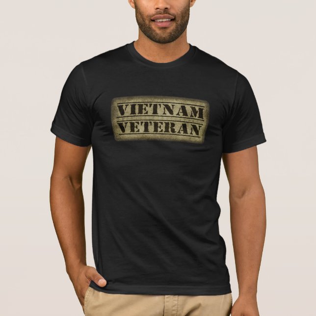 Camiseta As forças armadas do veterano de Vietnam controlam (Frente)