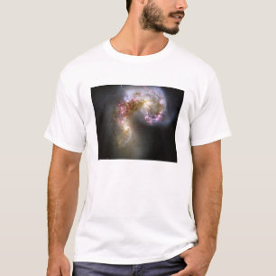 Camiseta As galáxias das antenas