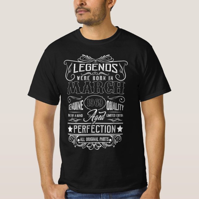 Camiseta As Legendas Foram Nasceres Em Março De 1969 Todas  (Frente)