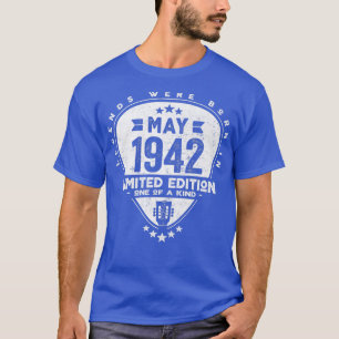Camiseta As Lendas Foram Nasceres Em Maio De 1942Guitar Pre