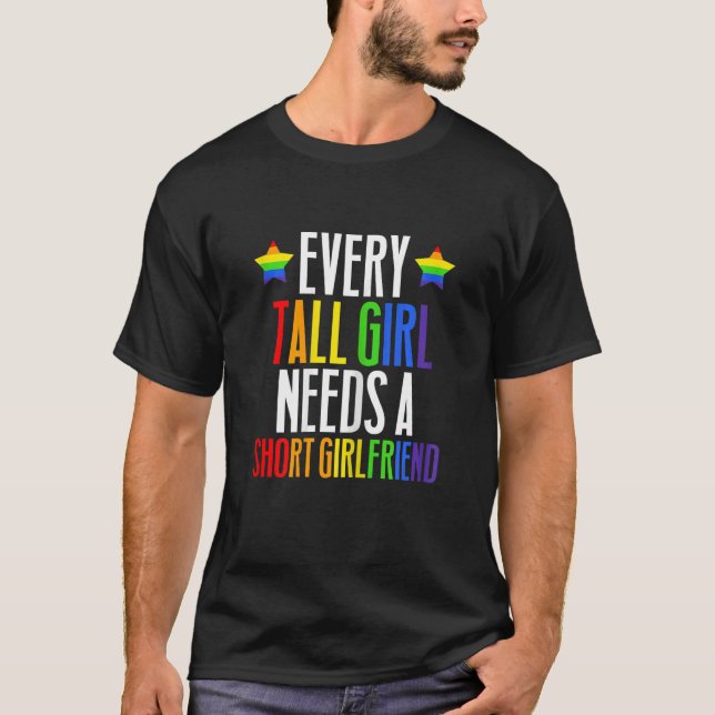 Camiseta As Mães Lgbt Orgulho gay Cada Garota Precisa De Um (Frente)