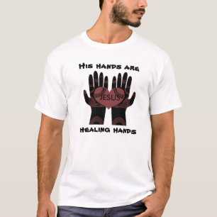 CAMISETA AS MÃOS DELE ESTÃO A CURAR AS MÃOS.