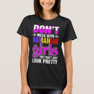 Camiseta As meninas romenas olham bonito