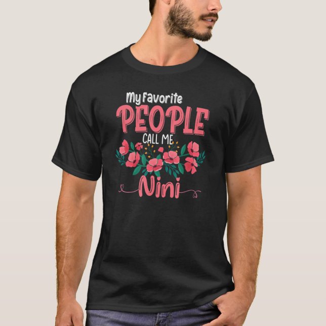 Camiseta As Minhas Pessoas Favoritas Chamam-Me Nini Vovó Fl (Frente)