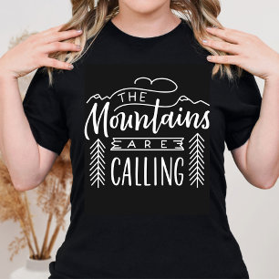 Camiseta As Montanhas Estão Chamando - Desenho Letretado