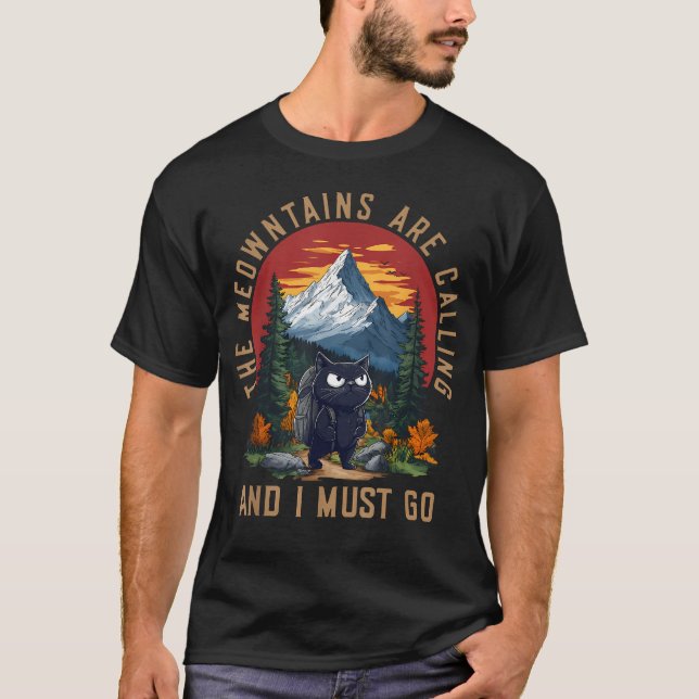 Camiseta As Montanhas Estão Chamando E Eu Devo Ir Engraçado (Frente)