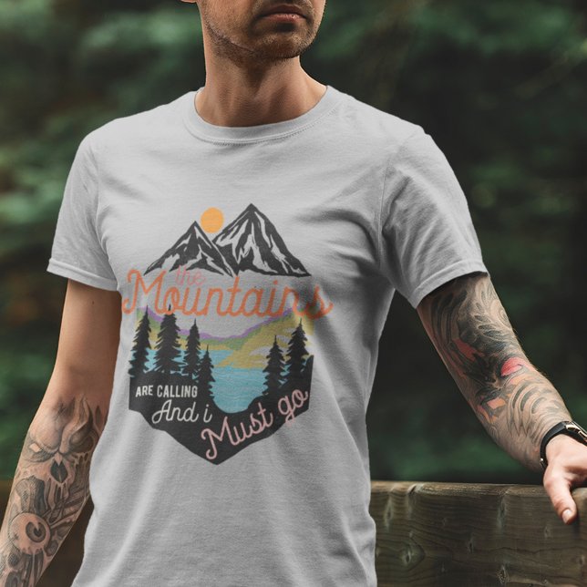Camiseta As Montanhas Estão Ligando E Eu Preciso Ir (Criador carregado)