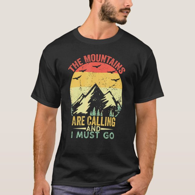 Camiseta As Montanhas Estão Ligando E Eu Tenho Que Ir Volta (Frente)