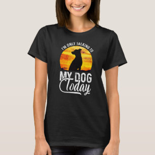 Camiseta As Mulheres Adoráveis Portas De Cachorro Falam Com