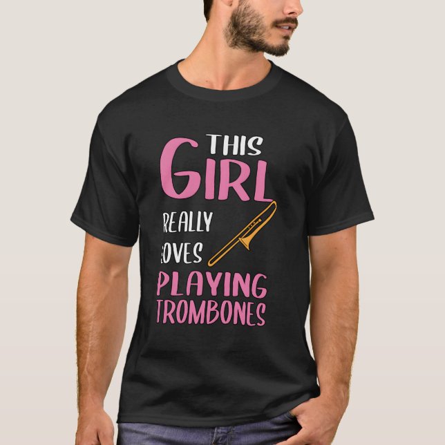 Camiseta As Mulheres Dão Presente A Garota Adora Jogar Trom (Frente)