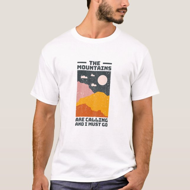 Camiseta As Mulheres Das Montanhas Estão Ligando E Eu Tenho (Frente)