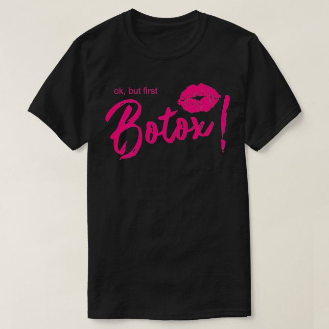 Camiseta As Mulheres Estão Bem, Mas Primeiro Os Cosméticos  (Frente do Design)