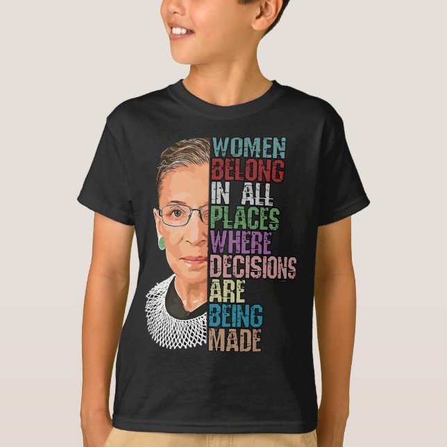 Camiseta As Mulheres Pertencem A Todos Os Lugares Onde As D (Frente)