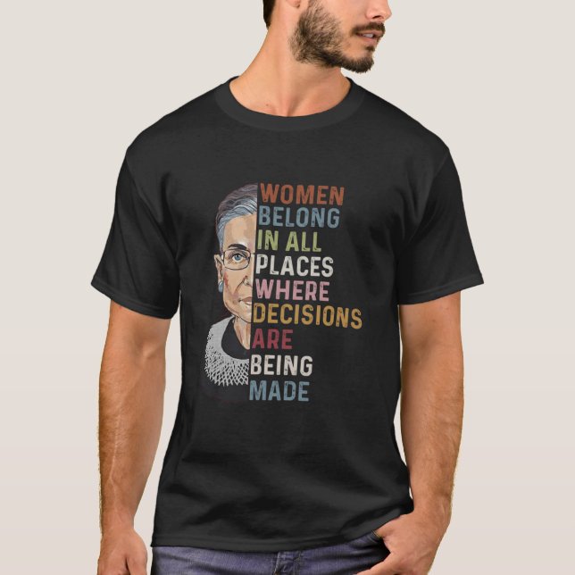 Camiseta As Mulheres Pertencem A Todos Os Lugares Onde As D (Frente)