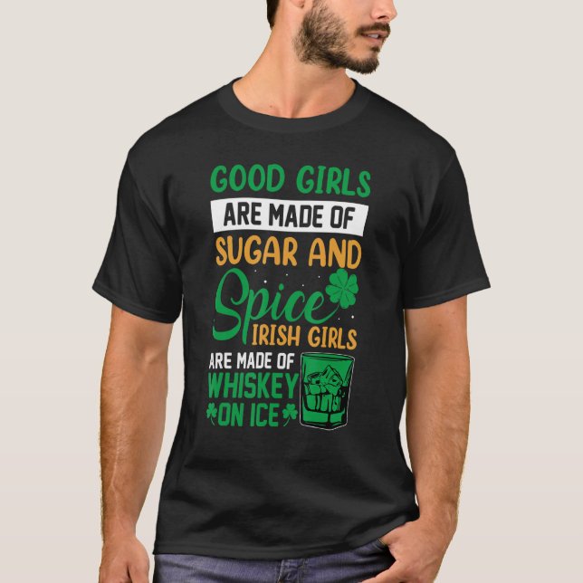 Camiseta As Mulheres Podem Conter O Whiskey Saint Patrick D (Frente)