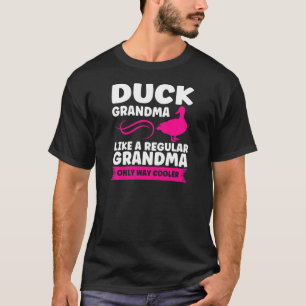 Camiseta As Mulheres Puseram A Vovó Como Um Pato De Vovó Re