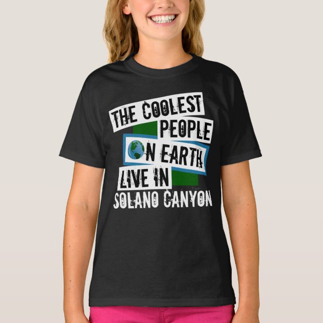 Camiseta As Pessoas mais frias da Terra vivem em Solano Can (Frente)