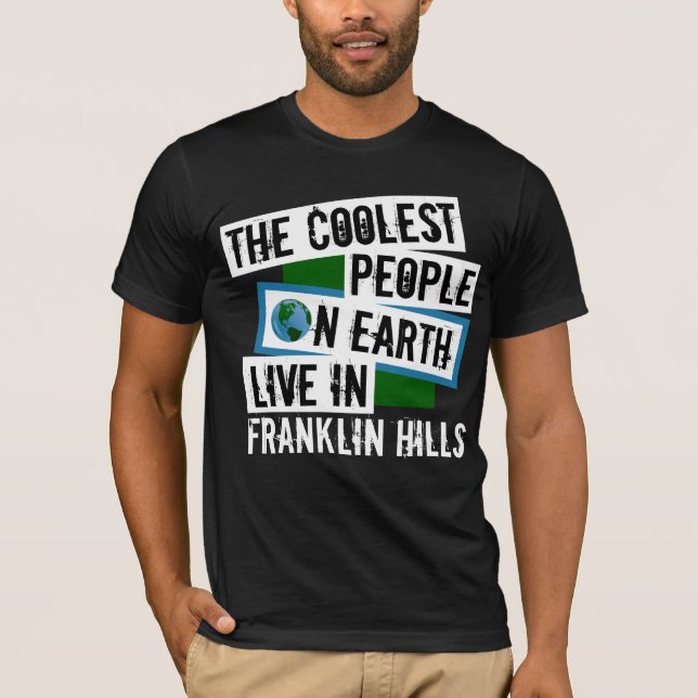 Camiseta As Pessoas mais frias da Terra vivem nas Colinas F (Frente)