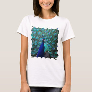 Camiseta As senhoras bonito do pavão couberam o t-shirt