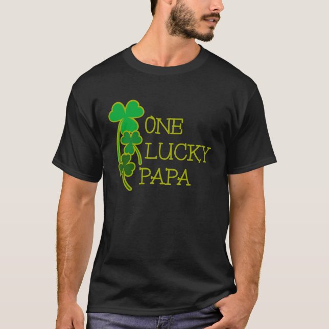Camiseta AS tees Fun One Lucky Papa Shamrock St Patty Patri (Frente)
