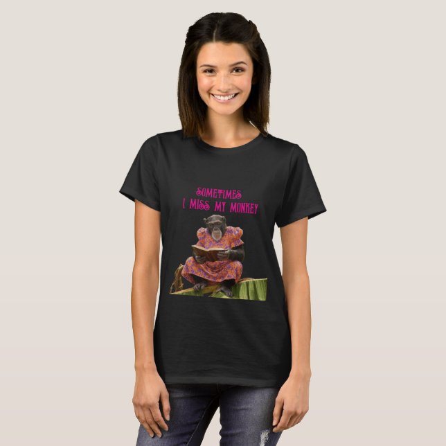 Camiseta às vezes sinto falta do meu macaco (Frente Completa)