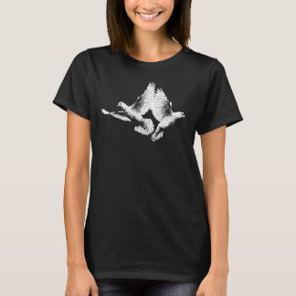 Camiseta Asas de pombo voando no céu
