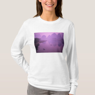 Camiseta Ásia, China, Guanxi, Yangshou. Pescadores em janga