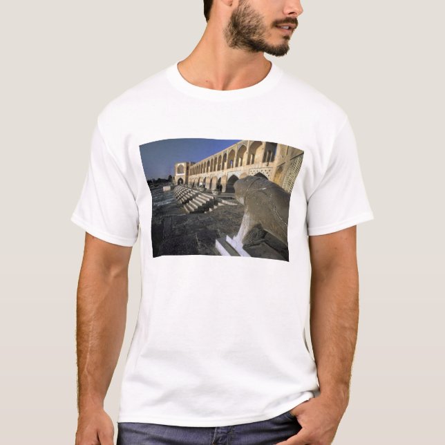 Camiseta Ásia, Irã, Isfahan. Ponte Pol-e Khaju. (Frente)
