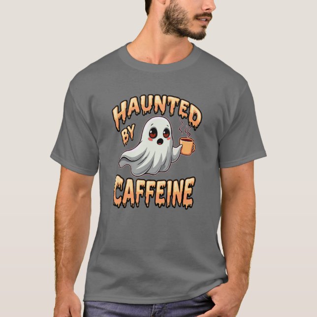 Camiseta Assombrado por Caffeine (tema do Halloween Ghost) (Frente)