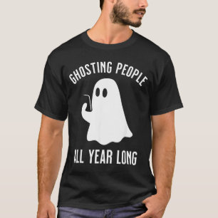 Camiseta Assombrando Pessoas O Ano Inteiro Dia Das Bruxas E