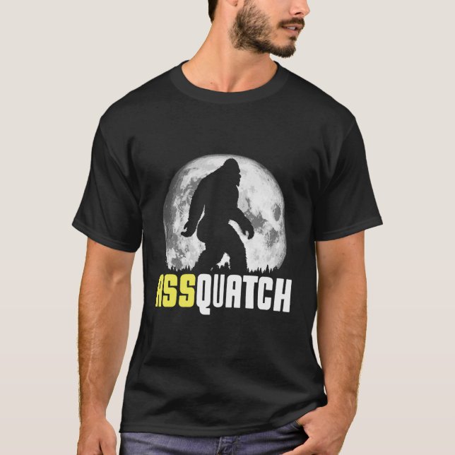 Camiseta Assquatch Big Bumbum Bigfoot Night (Frente)