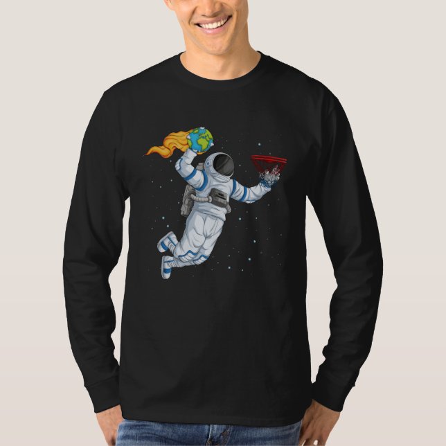 Camiseta Astronaut Basketball Player Play Basketball In Spa (Frente)