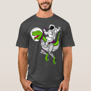 Camiseta Astronaut riding a tre dinosaur in space imaginati