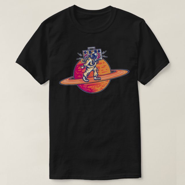 Camiseta Astronaut Saturn Planet Space Galay Retro Radio  (Frente do Design)
