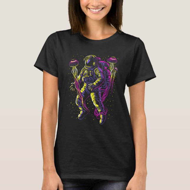 Camiseta Astronaut with space jellyfish (Frente)