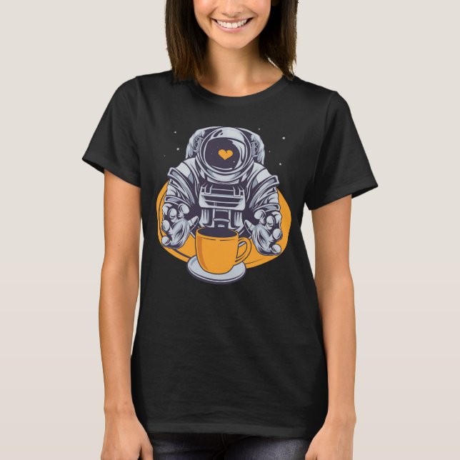 Camiseta Astronauta Adora Café (Frente)