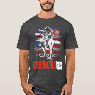 Camiseta Astronauta Andando Dinossauro Americano 4 de julho
