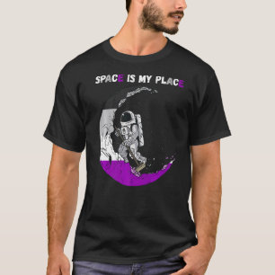 Camiseta Astronauta Assexual Lua Limpando Espaço de Asexual