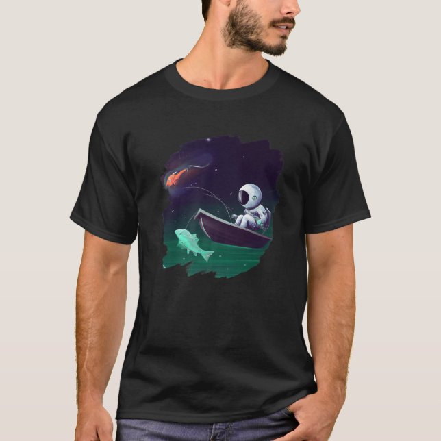 Camiseta Astronauta Barcos de Pesca Espacial Oceano lago Pe (Frente)