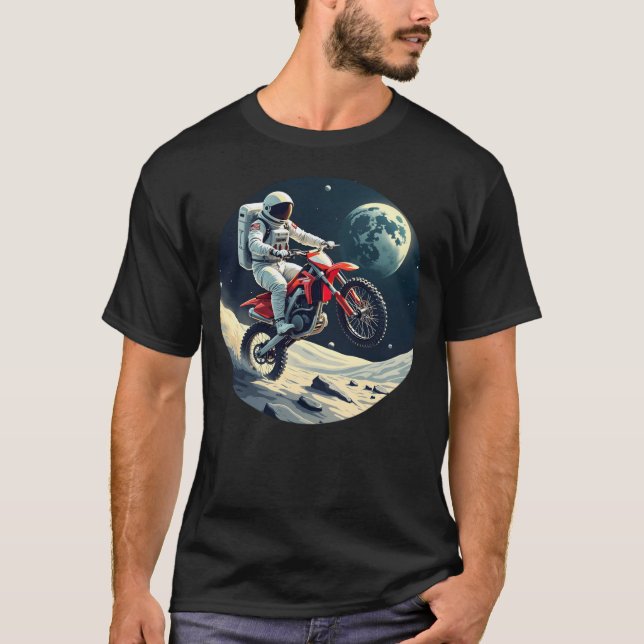 Camiseta Astronauta Cavalgando Motocross na Lua (Frente)