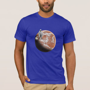 Camiseta Astronauta com pequeno-cão
