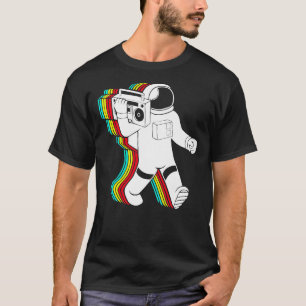 Camiseta Astronauta com T-Shirt Clássico da Boombox