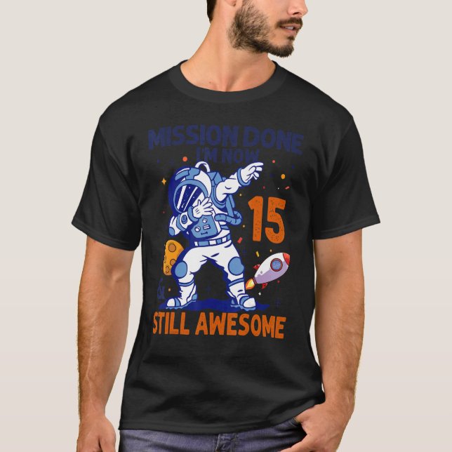 Camiseta Astronauta de 15 anos Planeta Espacial 15 de Astro (Frente)