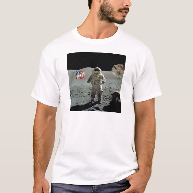Camiseta Astronauta de Apollo 17 no vale de Littrow do (Frente)