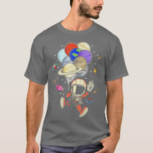 Camiseta Astronauta De Balão Com Planetas No Espaçador Mão