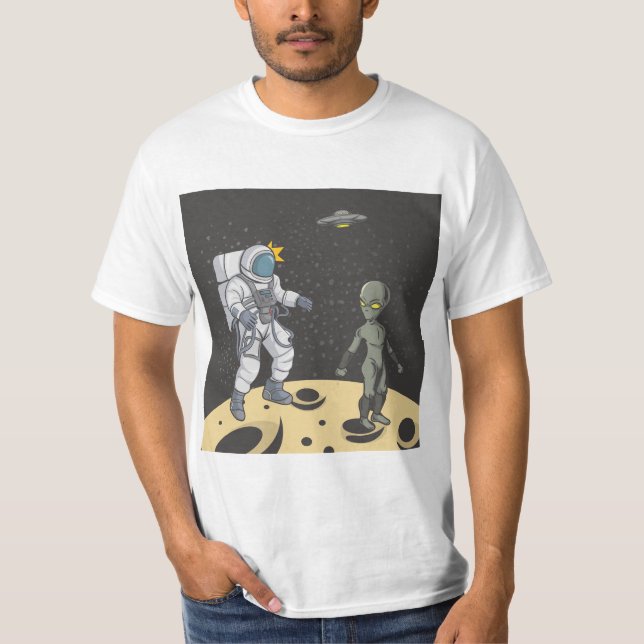 Camiseta Astronauta e alienígena (Frente)