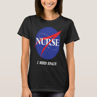 Camiseta Astronauta Enfermeira Retro Preciso De Heróis Enfe