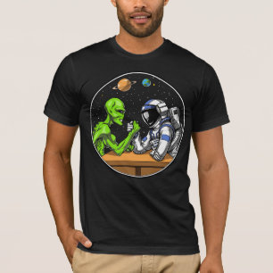 Camiseta Astronauta Espacial Alienígena Braço Luta Engra