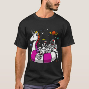 Camiseta Astronauta Espacial Montando Flutuador de Unicórni