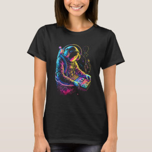 Camiseta Astronauta Funky DJ no Espaço EDM Gráfico para Hom